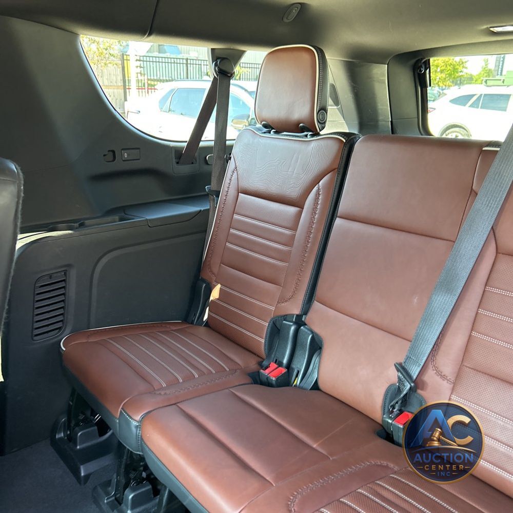 2023 GMC Yukon XL Denali Ultimate