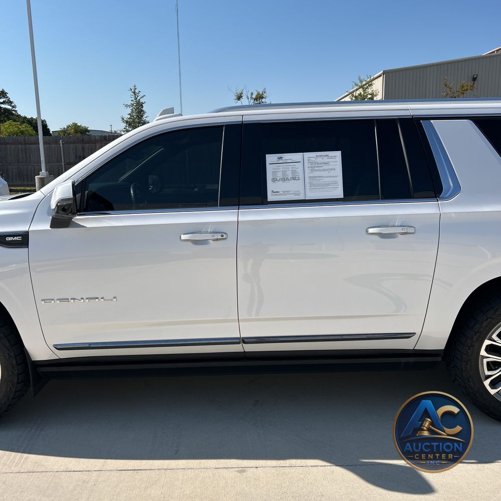 2023 GMC Yukon XL Denali Ultimate