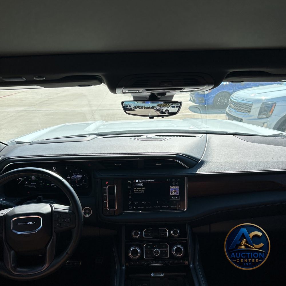 2023 GMC Yukon XL Denali Ultimate
