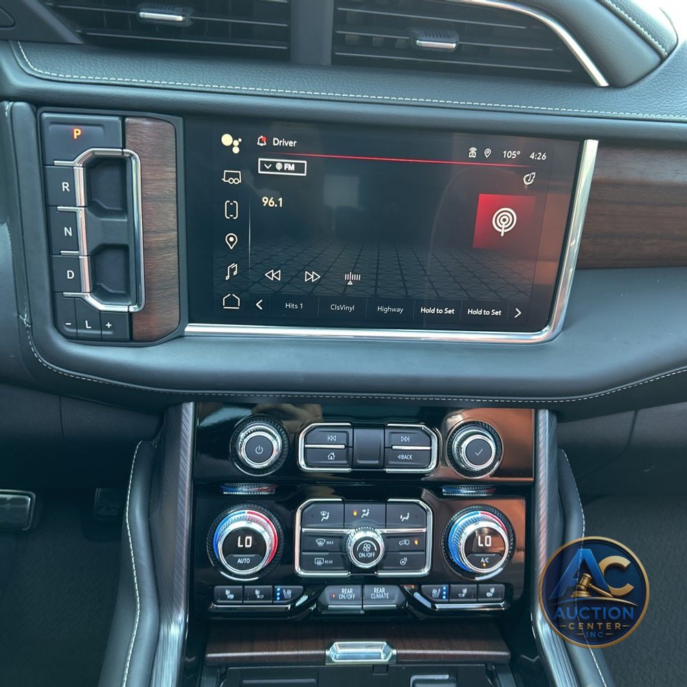 2023 GMC Yukon XL Denali Ultimate