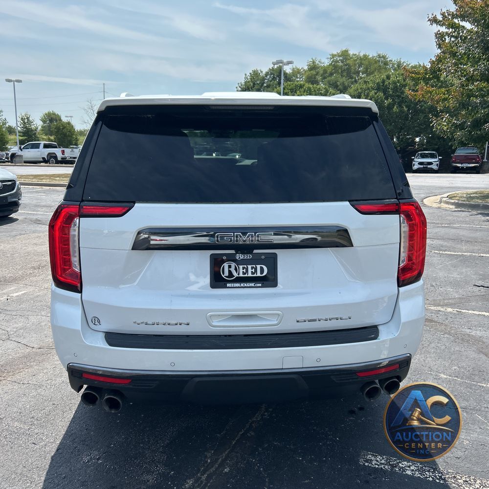 2023 GMC Yukon XL Denali Ultimate