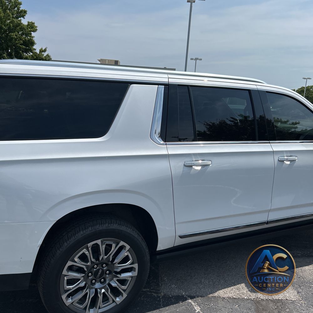 2023 GMC Yukon XL Denali Ultimate