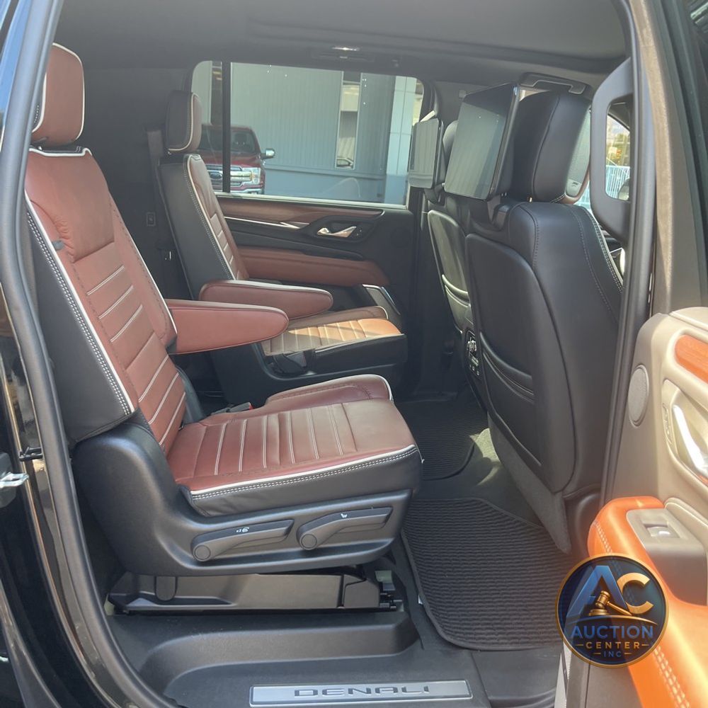 2024 GMC Yukon XL Denali Ultimate