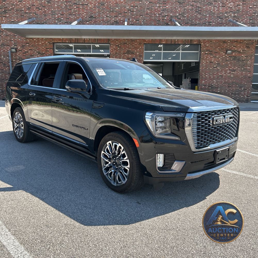 2023 GMC Yukon XL Denali Ultimate