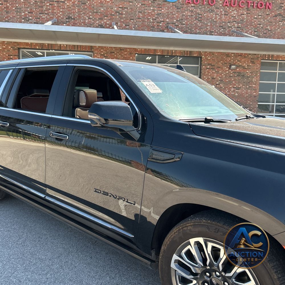 2023 GMC Yukon XL Denali Ultimate