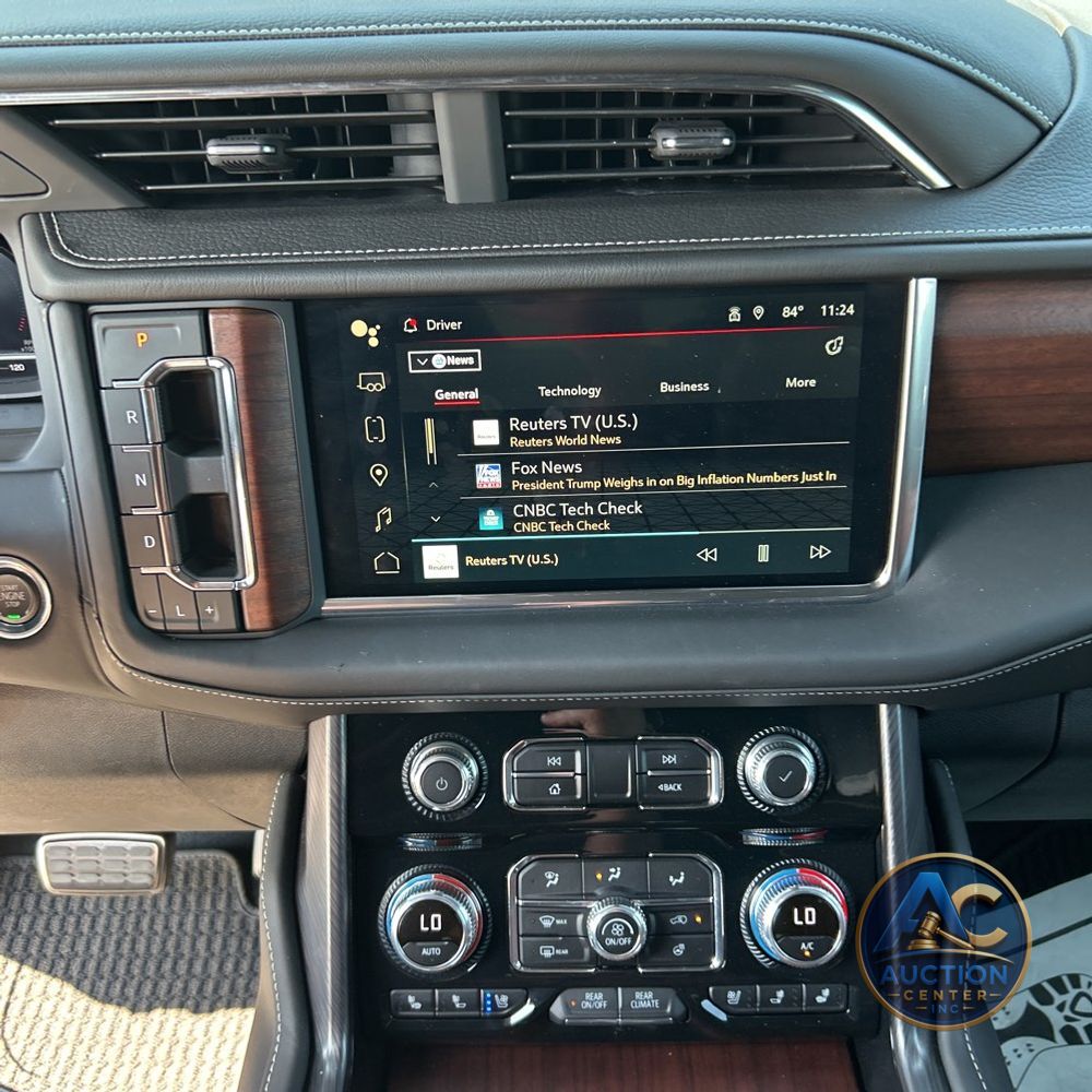 2023 GMC Yukon XL Denali Ultimate