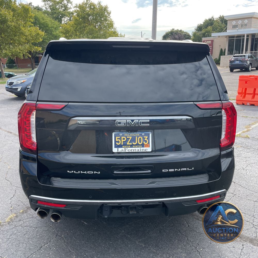 2024 GMC Yukon XL Denali Ultimate