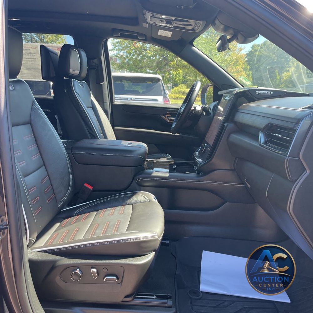 2025 GMC Yukon AT4 Ultimate