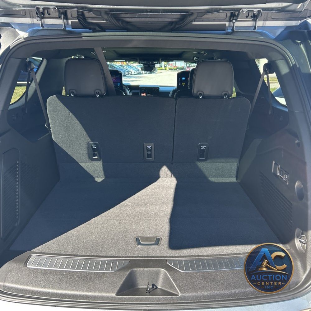 2025 GMC Yukon XL AT4 Ultimate