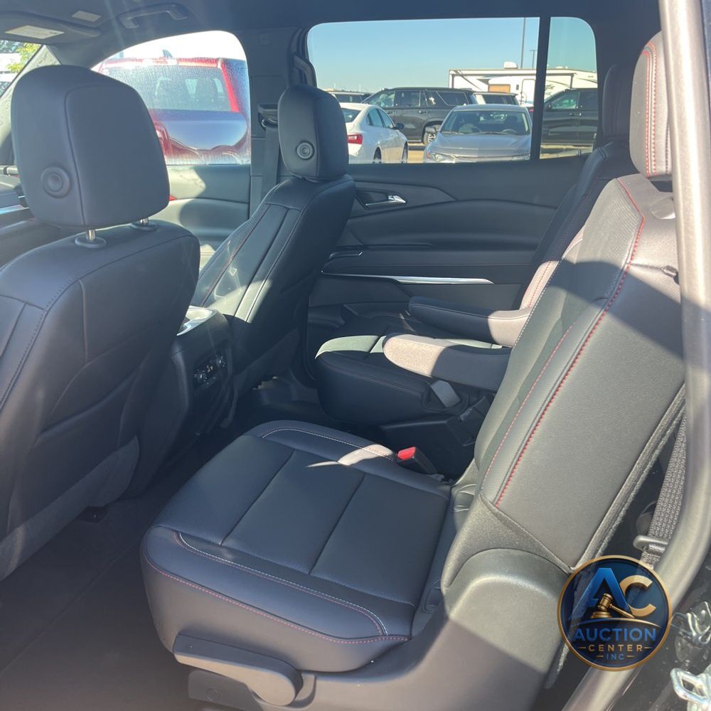 2025 Chevrolet Traverse Z71