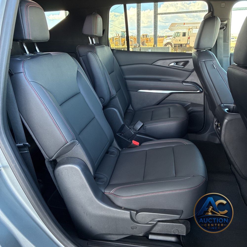 2025 Chevrolet Traverse Z71