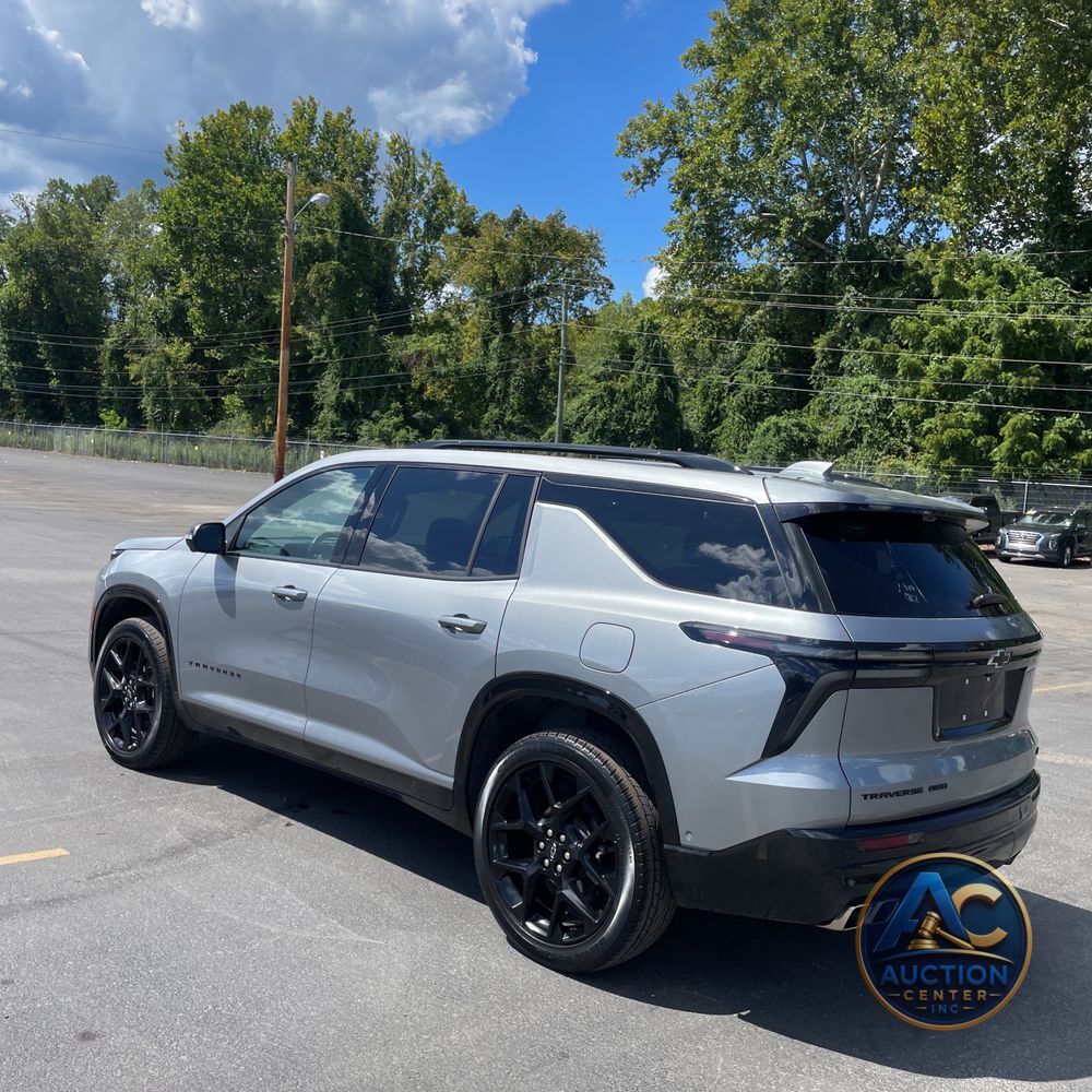 2024 Chevrolet Traverse RS
