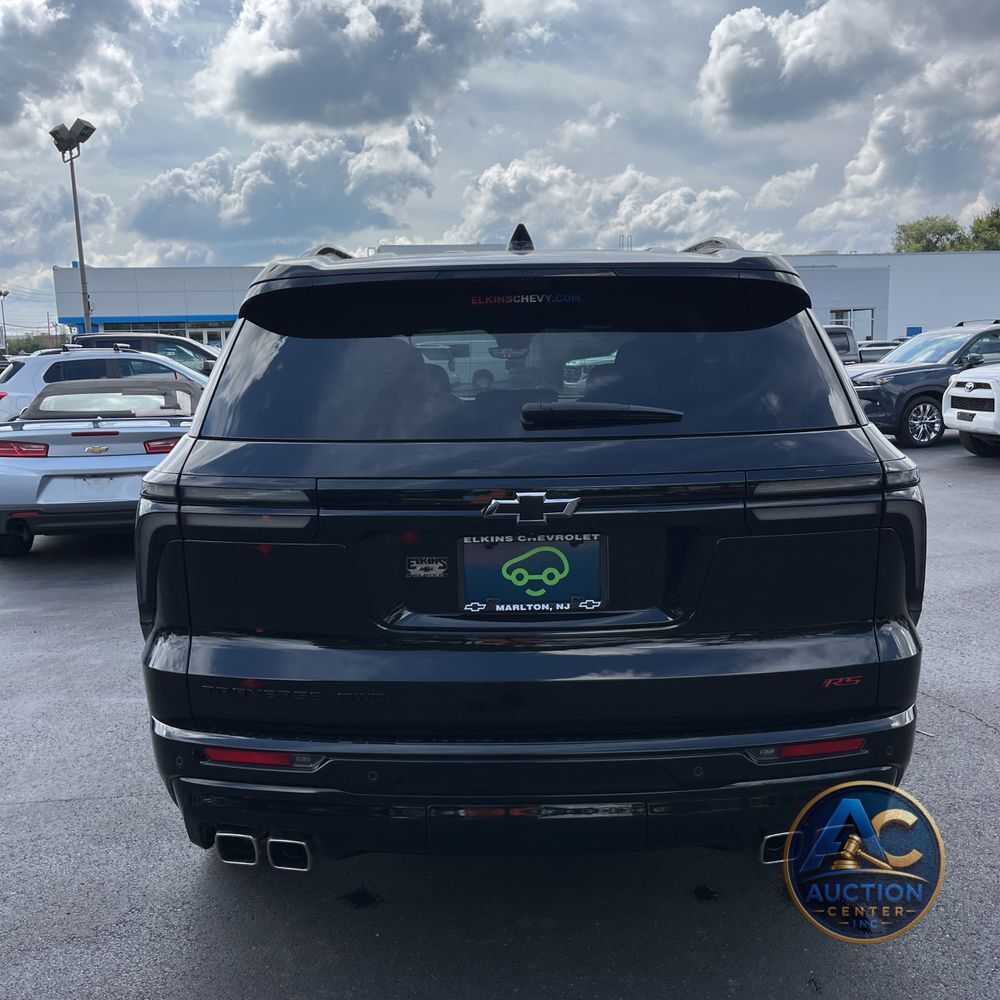 2024 Chevrolet Traverse RS