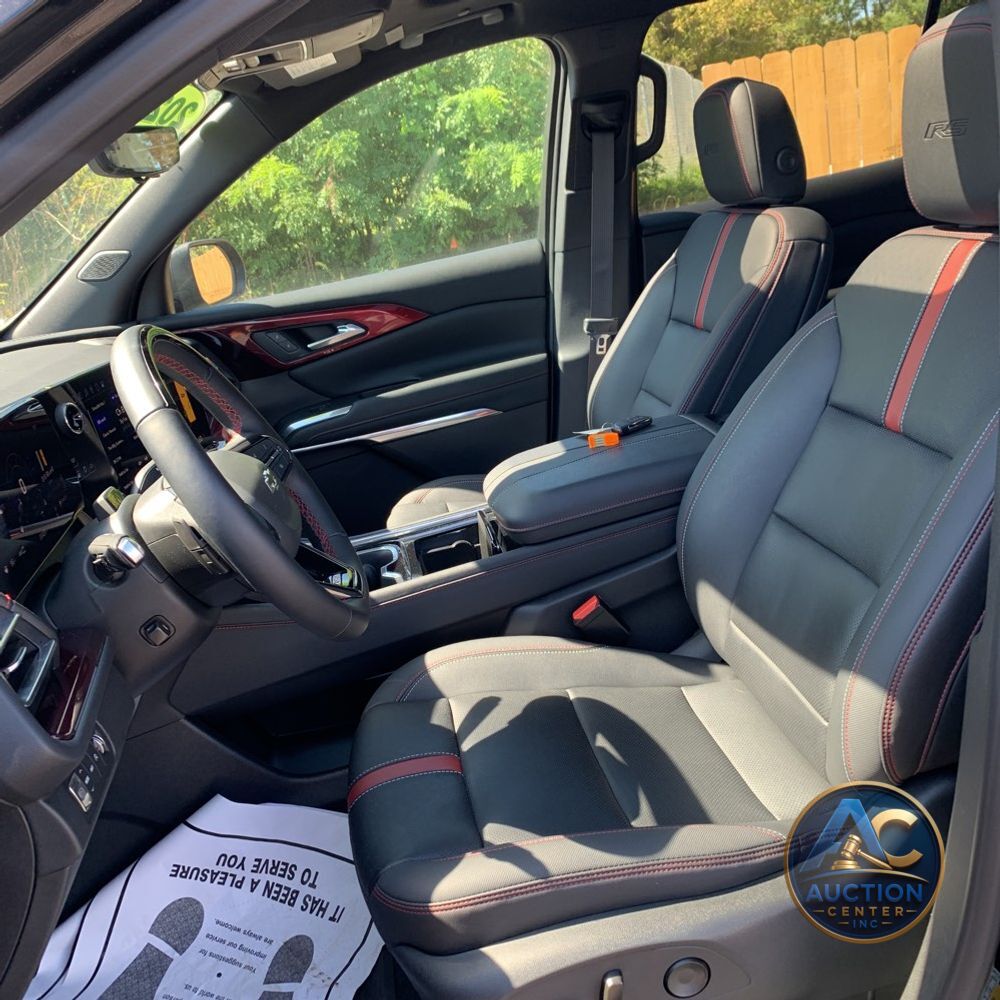 2024 Chevrolet Traverse RS