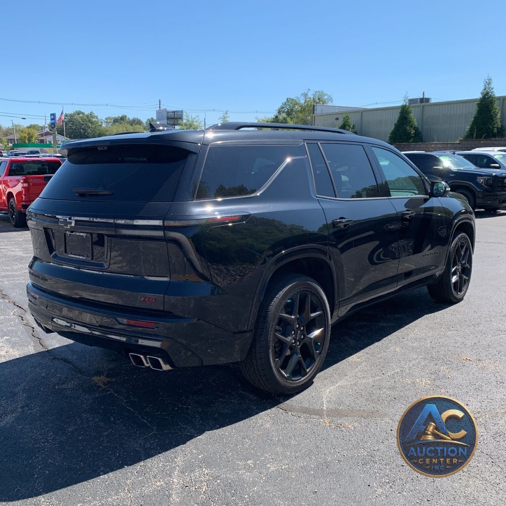 2024 Chevrolet Traverse RS