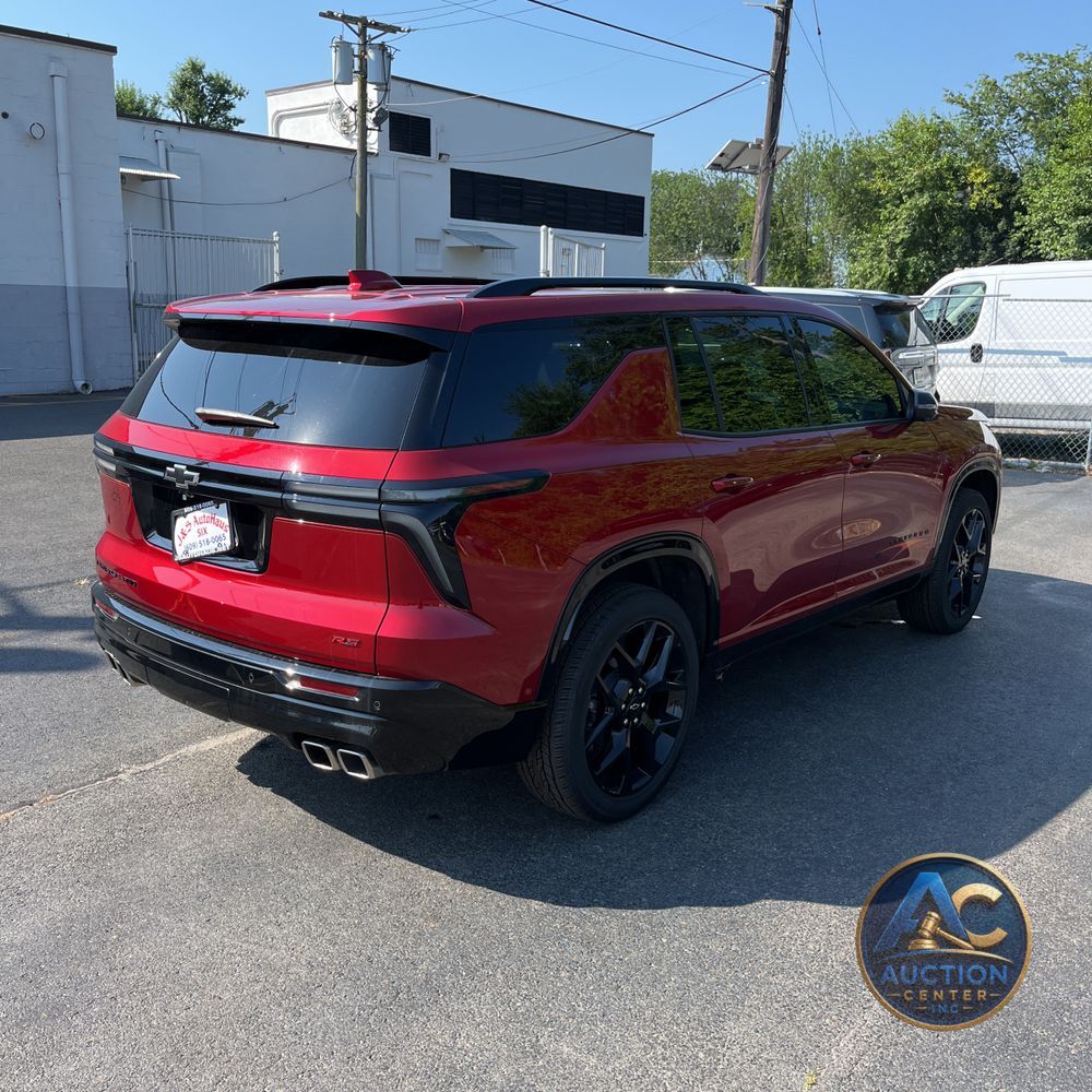 2024 Chevrolet Traverse RS