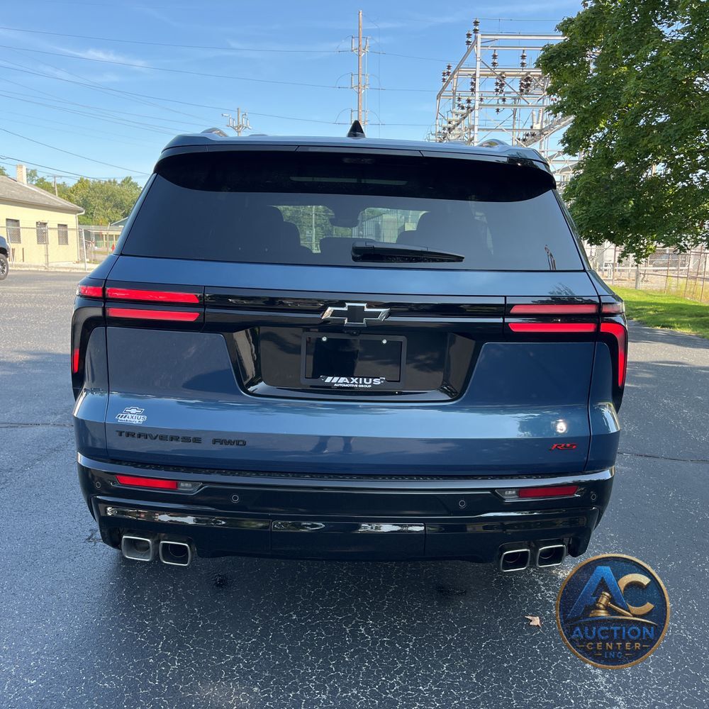 2024 Chevrolet Traverse RS