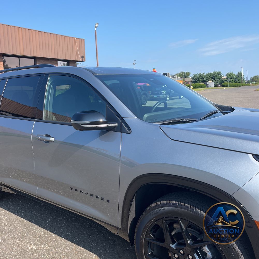 2025 Chevrolet Traverse RS