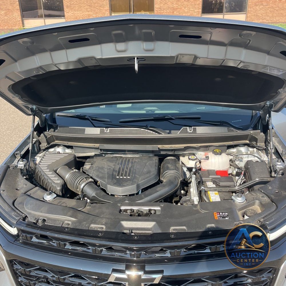 2025 Chevrolet Traverse RS