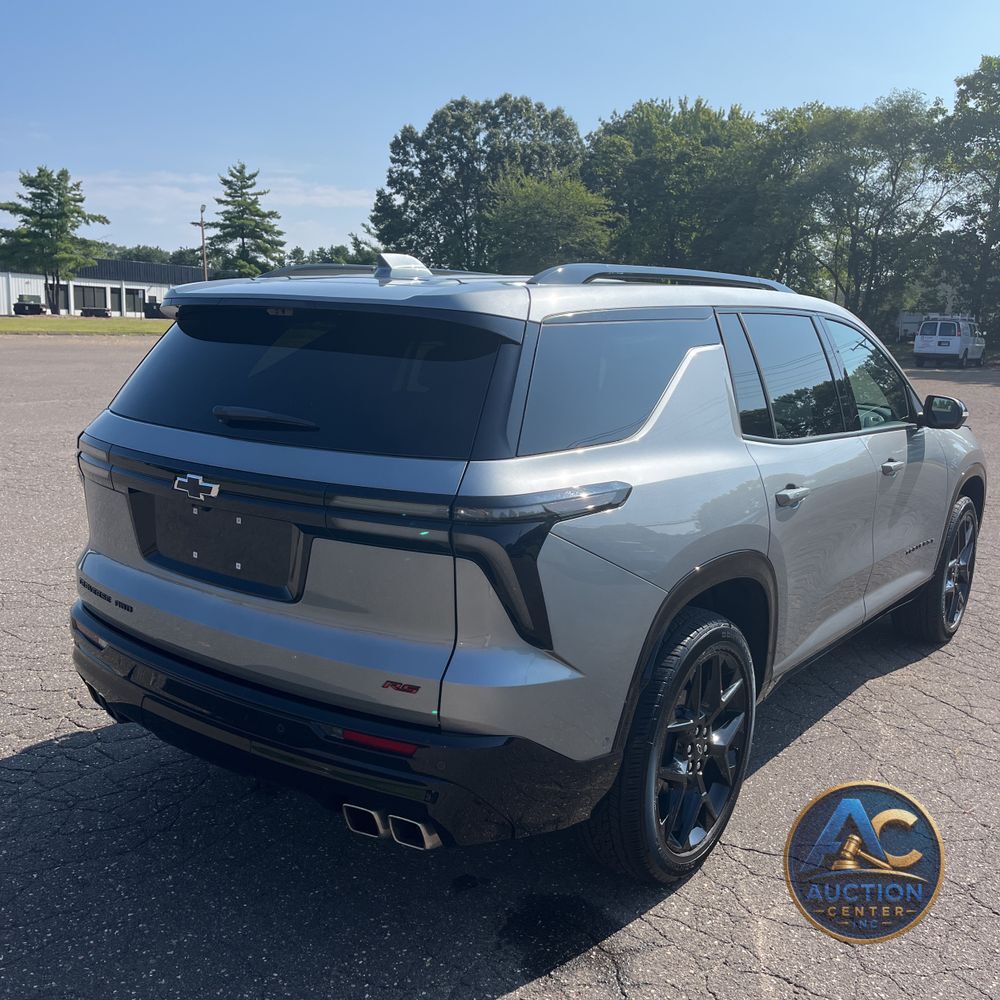 2025 Chevrolet Traverse RS