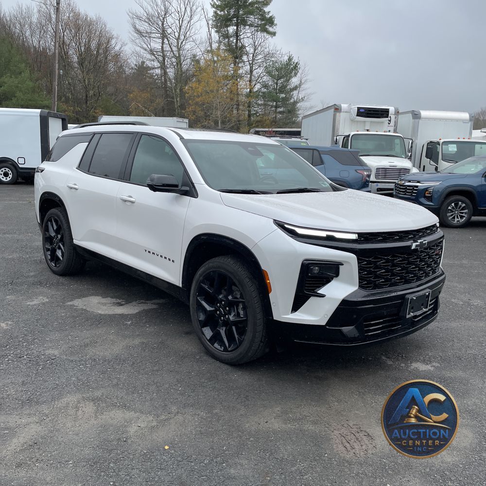 2025 Chevrolet Traverse RS