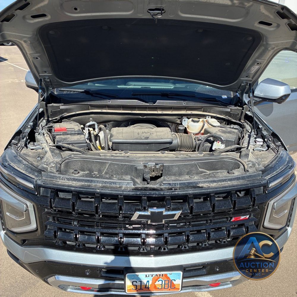2025 Chevrolet Suburban Z71