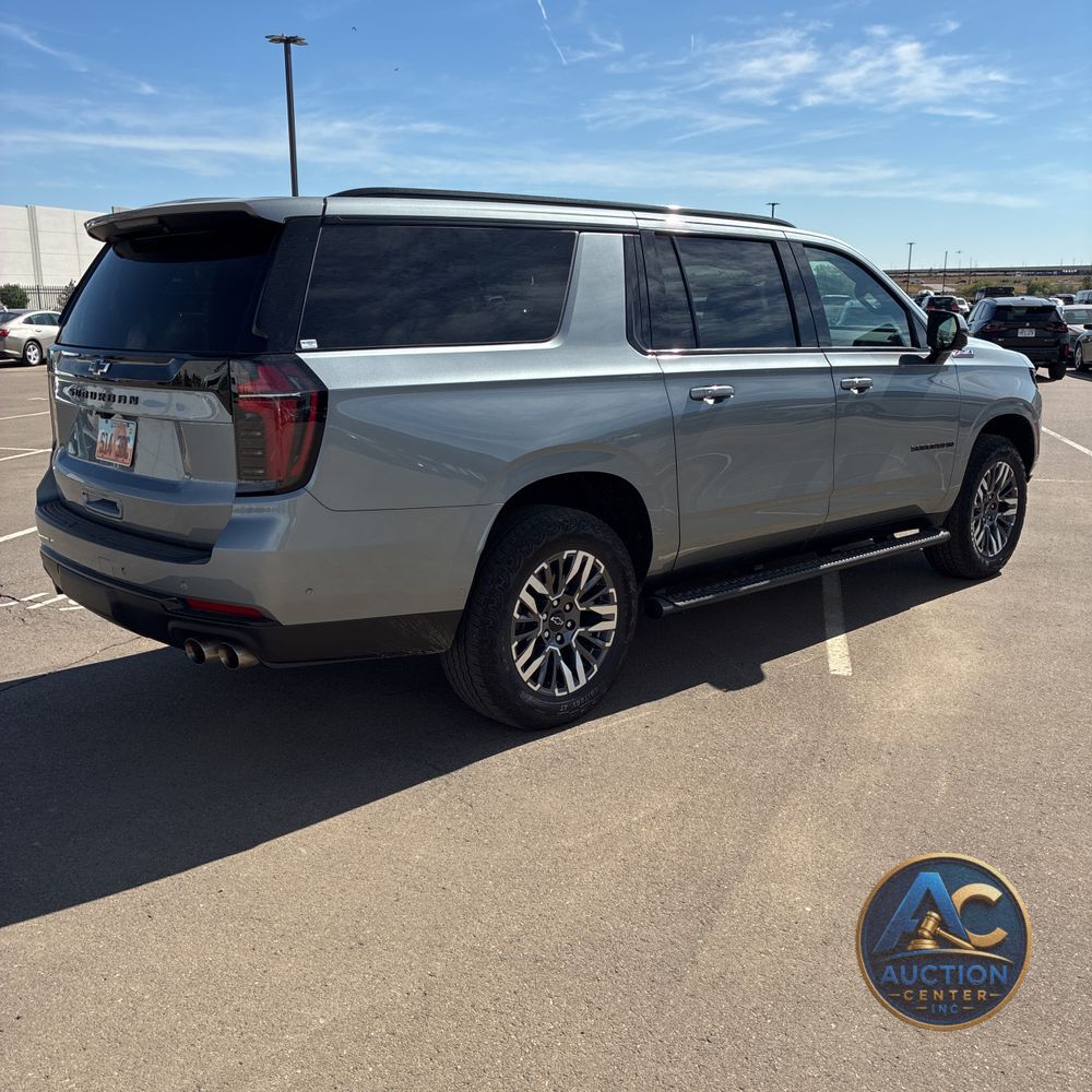 2025 Chevrolet Suburban Z71