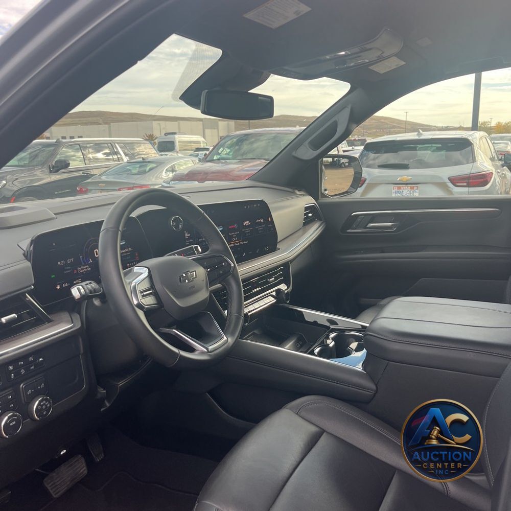 2025 Chevrolet Suburban Z71