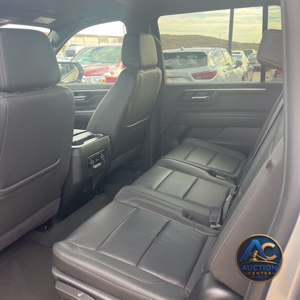 2025 Chevrolet Suburban Z71