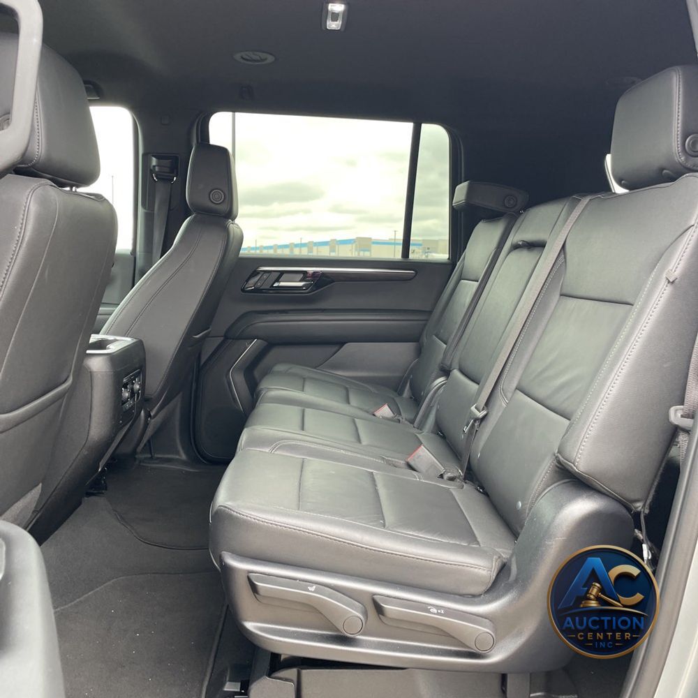 2025 Chevrolet Suburban Z71