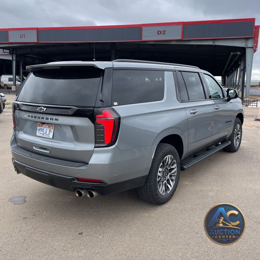 2025 Chevrolet Suburban Z71