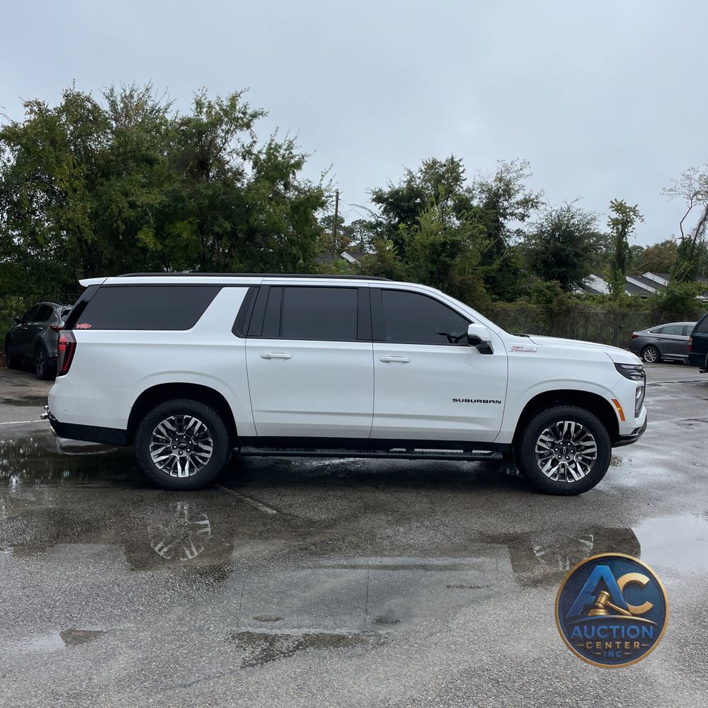 2025 Chevrolet Suburban Z71