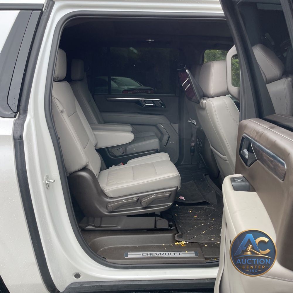 2025 Chevrolet Suburban Z71