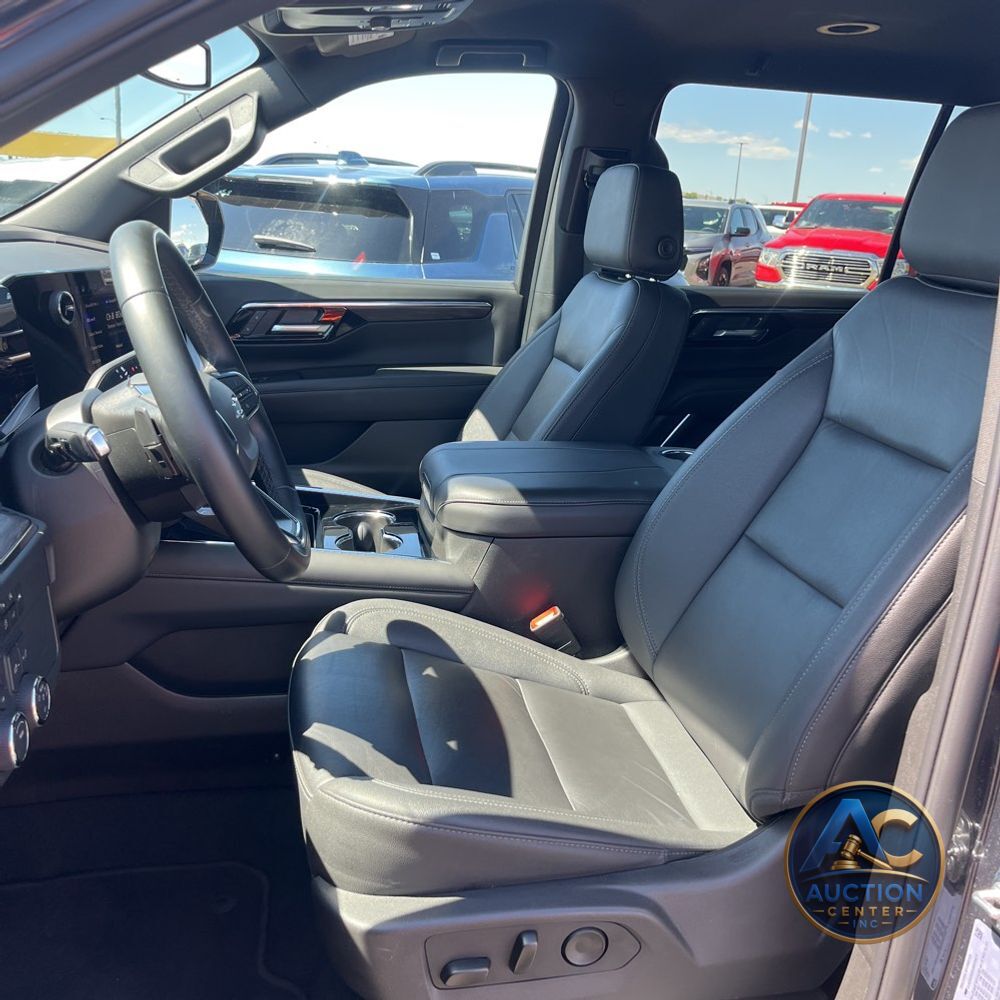 2025 Chevrolet Suburban Z71