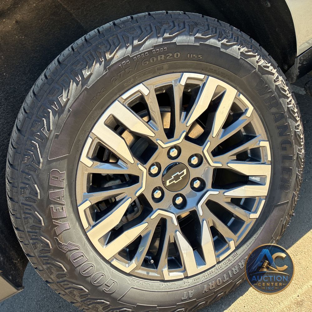 2025 Chevrolet Suburban Z71