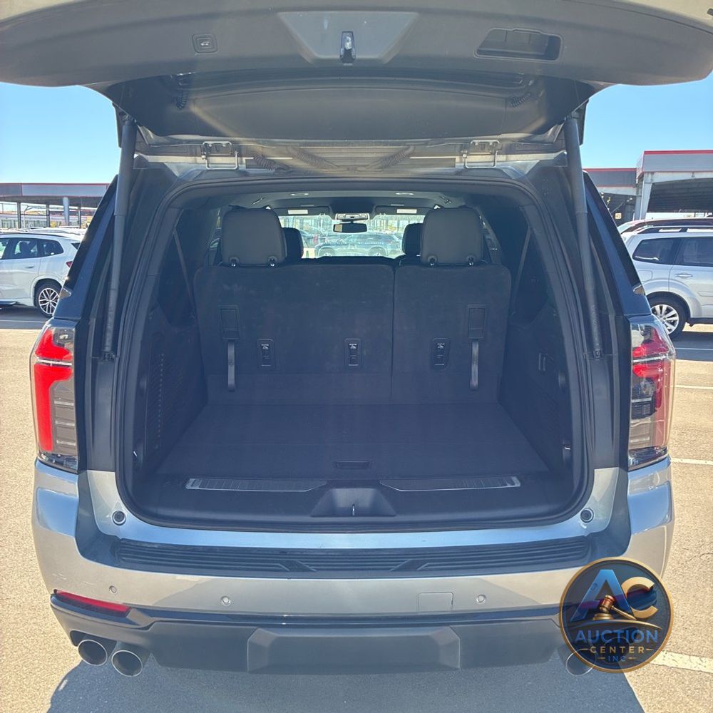 2025 Chevrolet Suburban Z71