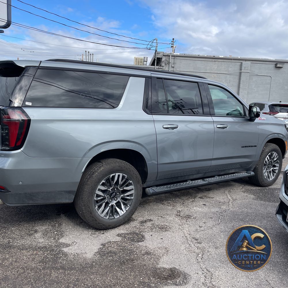 2025 Chevrolet Suburban Z71