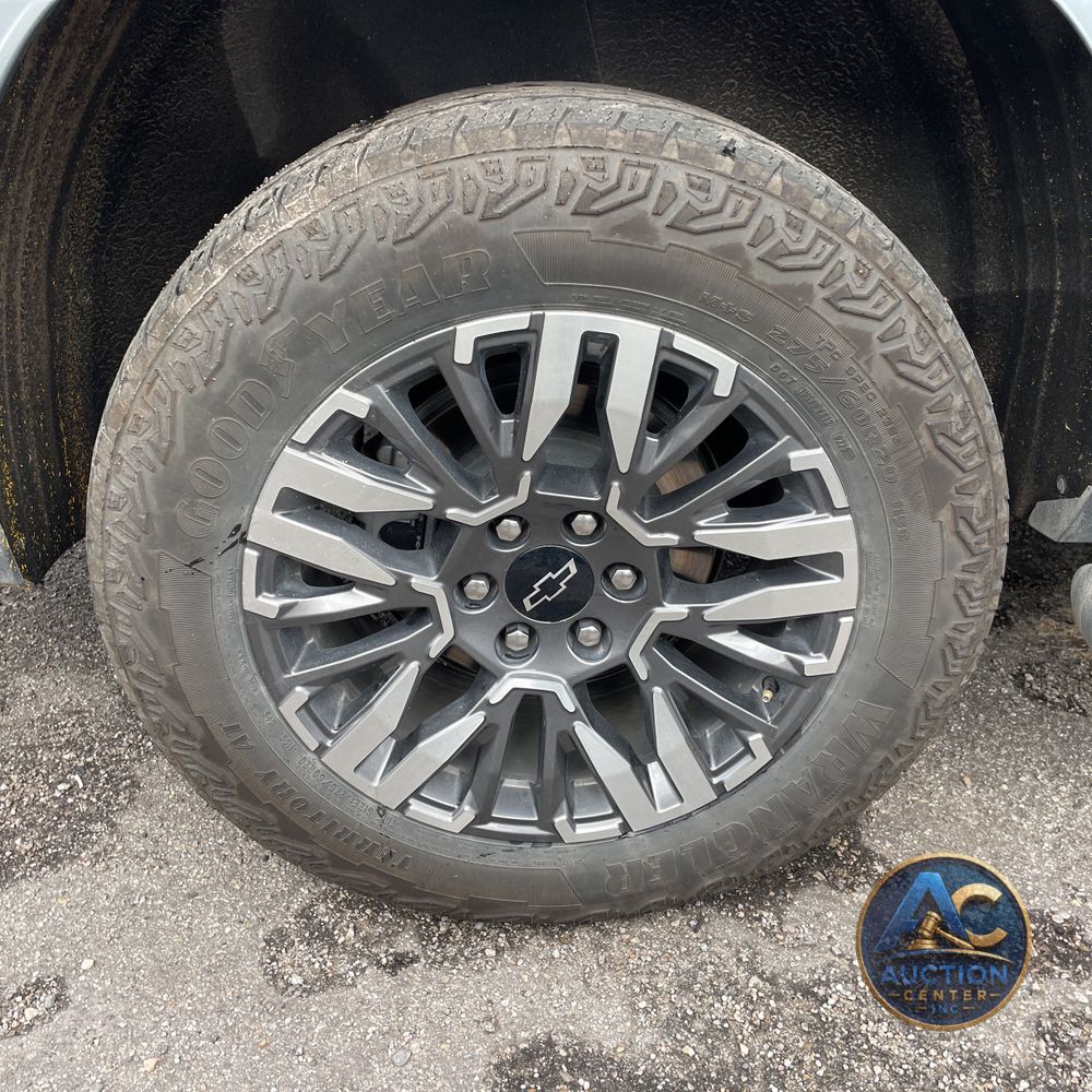 2025 Chevrolet Suburban Z71