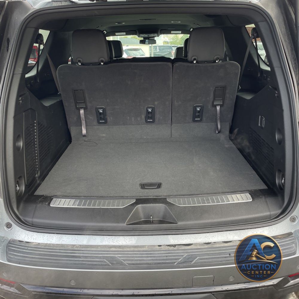 2025 Chevrolet Suburban Z71