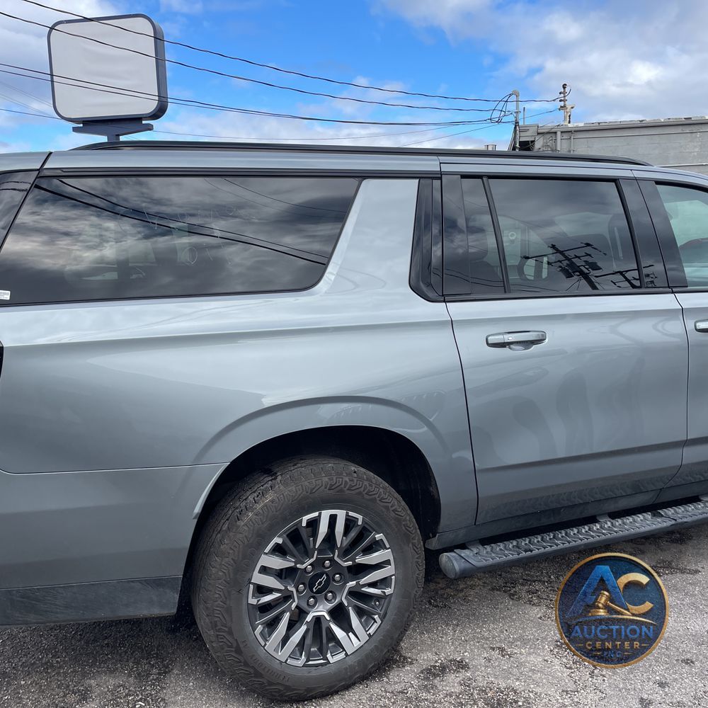 2025 Chevrolet Suburban Z71