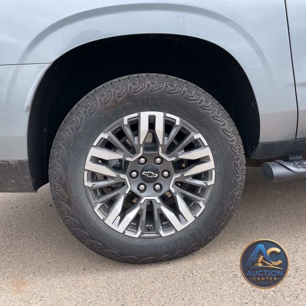 2025 Chevrolet Suburban Z71