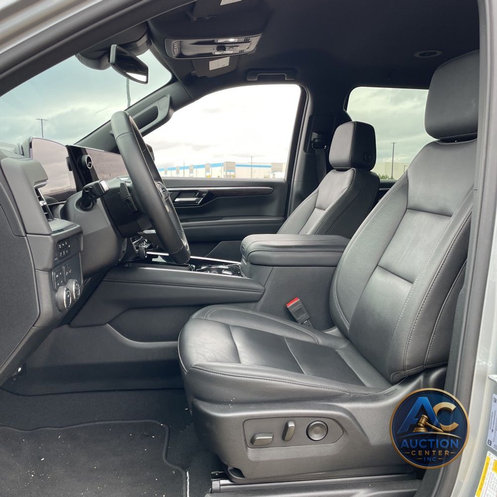 2025 Chevrolet Suburban Z71