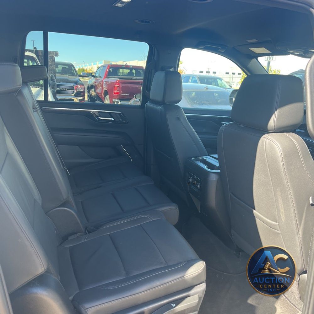 2025 Chevrolet Suburban Z71