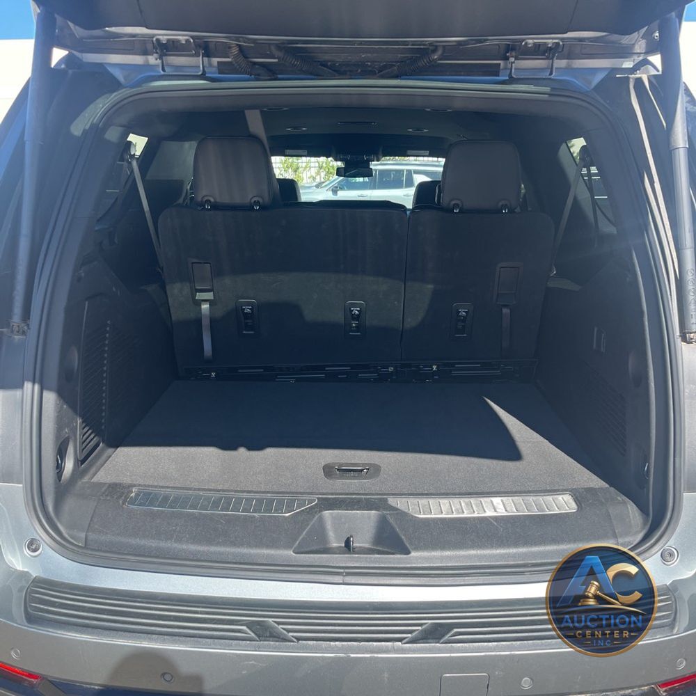 2025 Chevrolet Suburban Z71