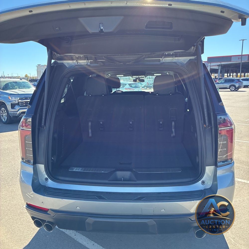 2025 Chevrolet Suburban Z71