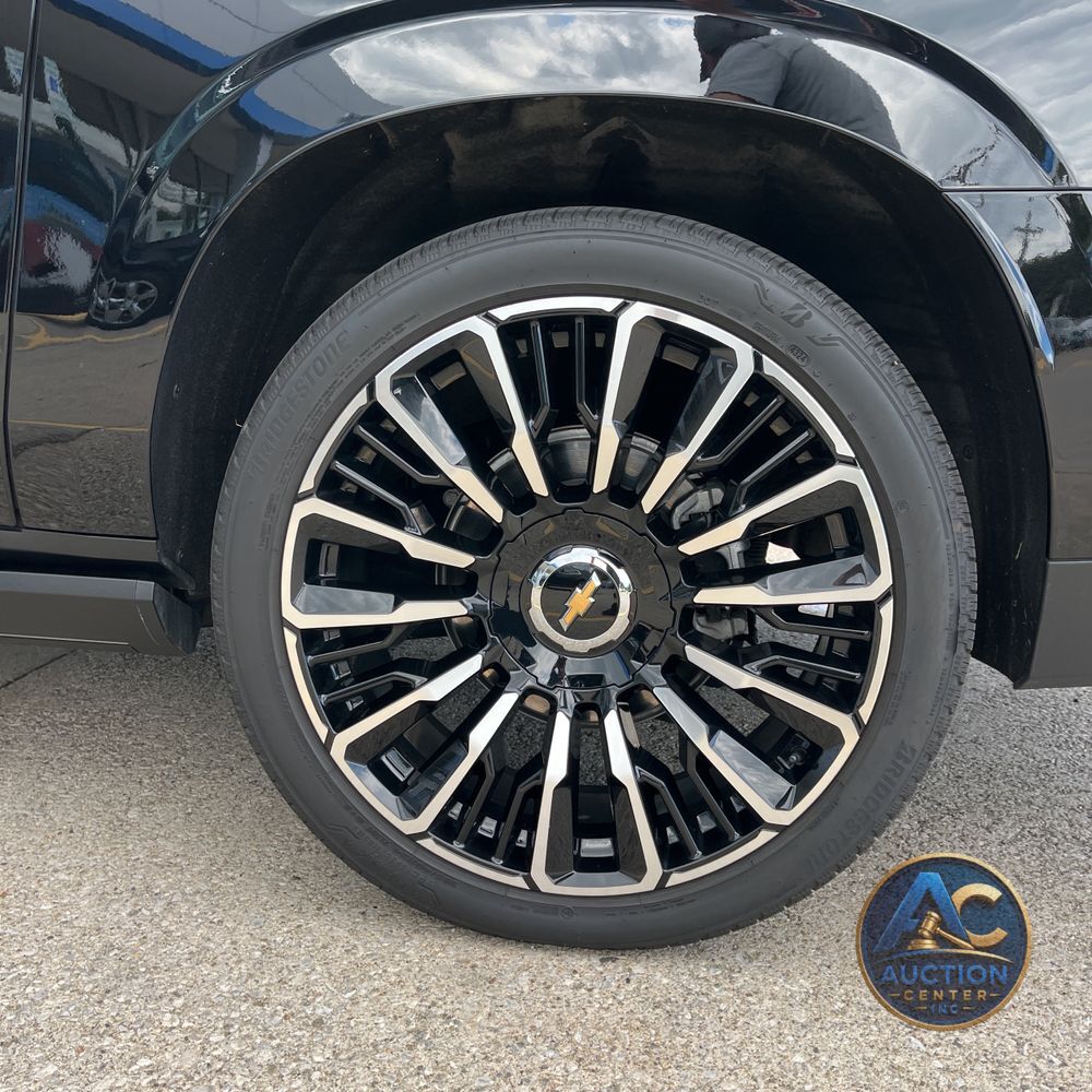 2025 Chevrolet Suburban High Country