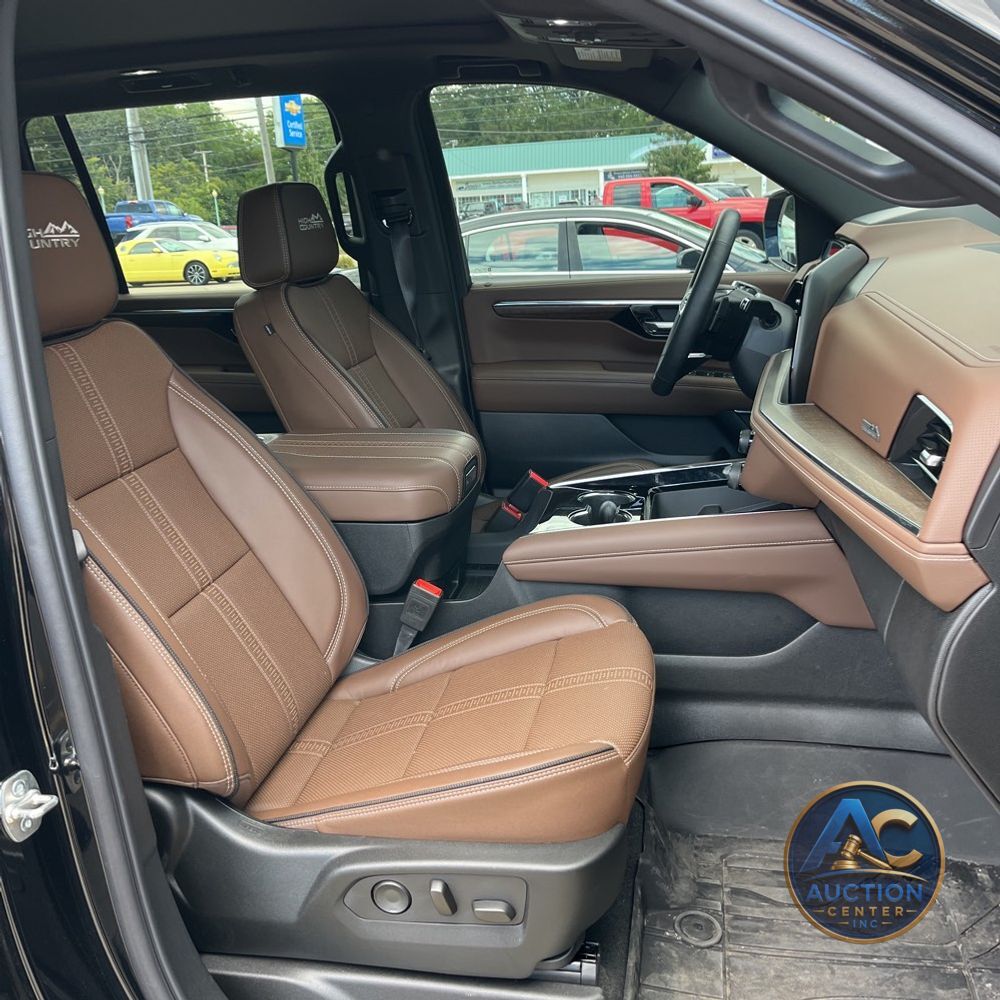 2025 Chevrolet Suburban High Country