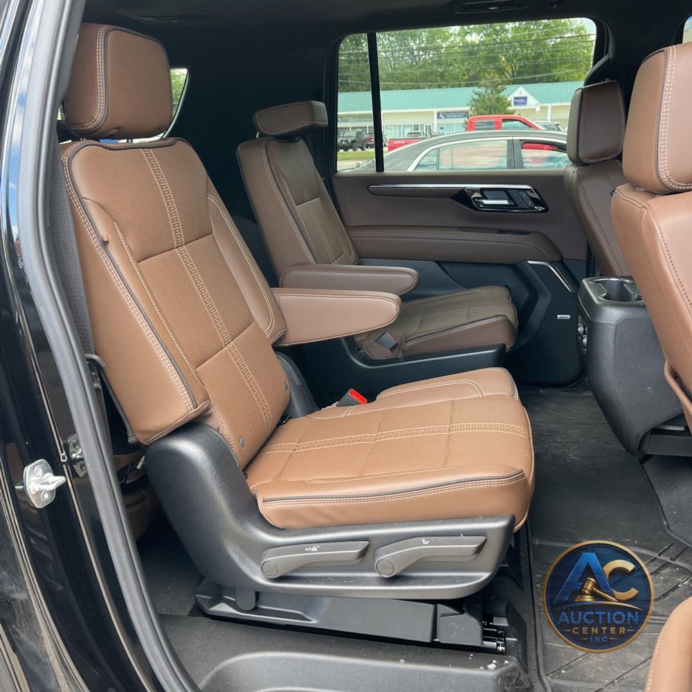 2025 Chevrolet Suburban High Country