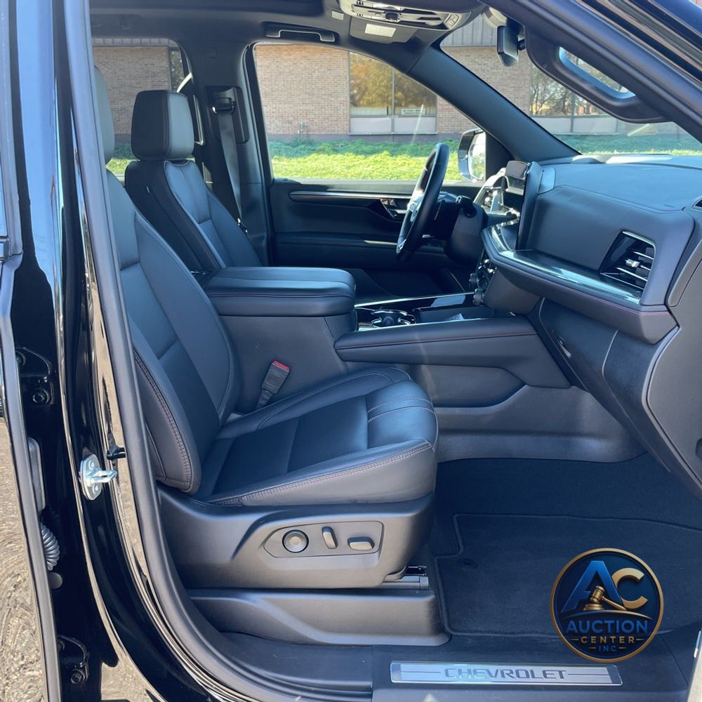 2025 Chevrolet Tahoe RST