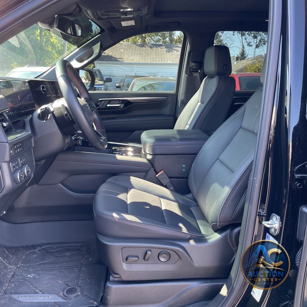 2025 Chevrolet Tahoe RST